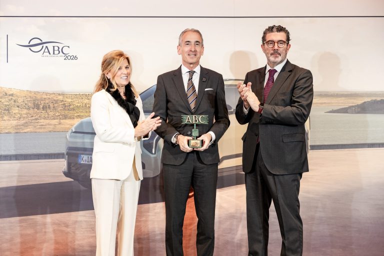Cómo elegir un compacto eléctrico en 2026 según autonomía real, carga y precio Cómo elegir un compacto eléctrico en 2026 según autonomía real, carga y precio