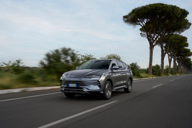 Cómo elegir un SUV-C híbrido en 2026 según equipamiento de serie, consumo real y precio final tras descuentos Cómo elegir un SUV-C híbrido en 2026 según equipamiento de serie, consumo real y precio final tras descuentos
