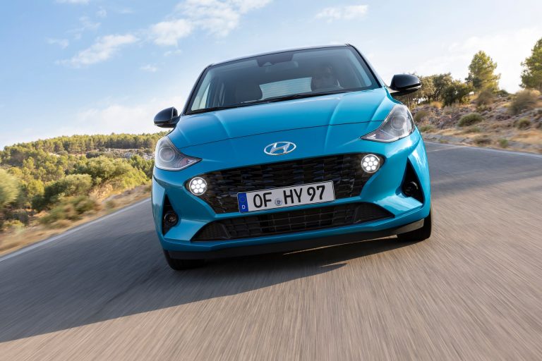 Hyundai i10 analizado: ¿el utilitario A gasolina más racional por debajo de 18.000 € en 2026? Hyundai i10 analizado: ¿el utilitario A gasolina más racional por debajo de 18.000 € en 2026?