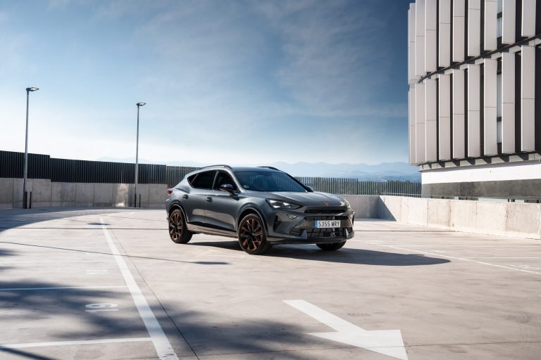 Cómo elegir un SUV PHEV en 2026 según kilómetros diarios y acceso real a punto de carga Cómo elegir un SUV PHEV en 2026 según kilómetros diarios y acceso real a punto de carga
