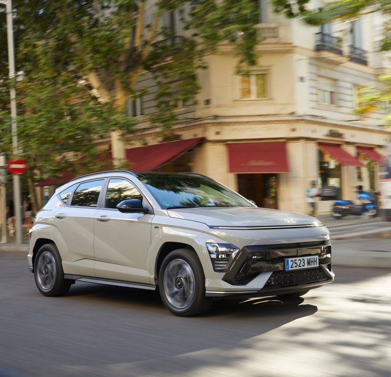 Cómo elegir un SUV eléctrico urbano en 2026 si vives en zonas de bajas emisiones y aparcas siempre en calle Cómo elegir un SUV eléctrico urbano en 2026 si vives en zonas de bajas emisiones y aparcas siempre en calle