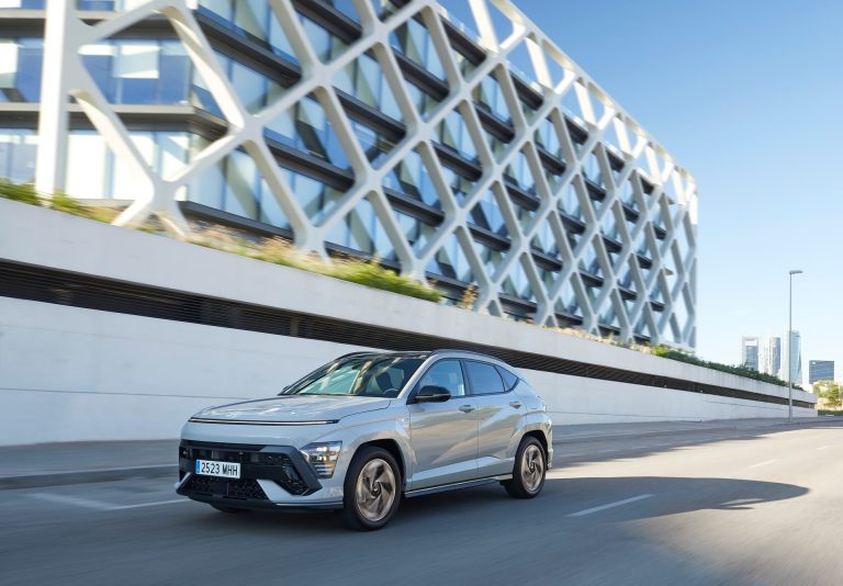 Cómo elegir un SUV eléctrico urbano en 2026 según dimensiones exteriores, cámara 360º y facilidad de aparcamiento Cómo elegir un SUV eléctrico urbano en 2026 según dimensiones exteriores, cámara 360º y facilidad de aparcamie